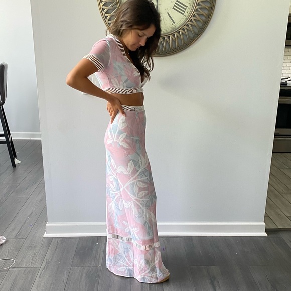 NWT Pink floral 2 piece maxi skirt set🌸🌸 - Picture 3 of 10